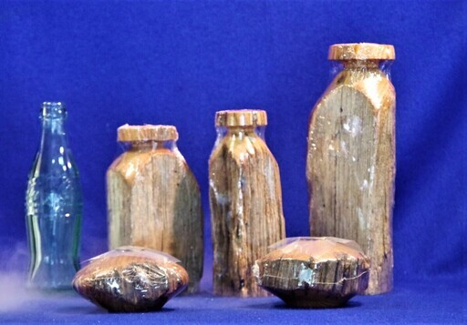 ＵＳＡ100年前の栗の木材　一輪挿しと燭台　　古木　ビンテージ品