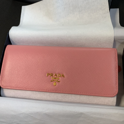 PRADA 長財布　正規品　鑑定済