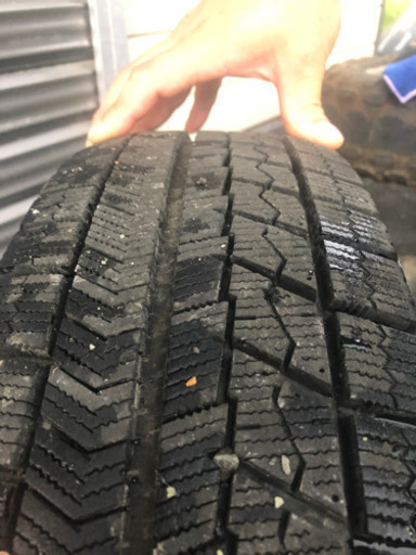 取引中　ブリジストンVRX 165/70 R14