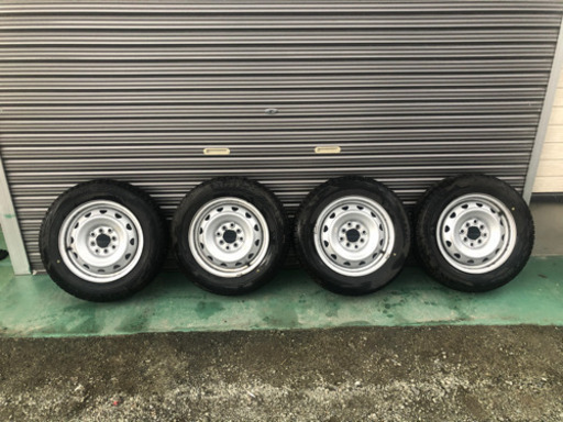 取引中　ブリジストンVRX 165/70 R14