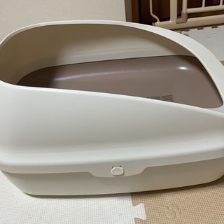 猫トイレ デオトイレ 猫用トイレ本体 ハーフカバー本体 ユニチャームの画像