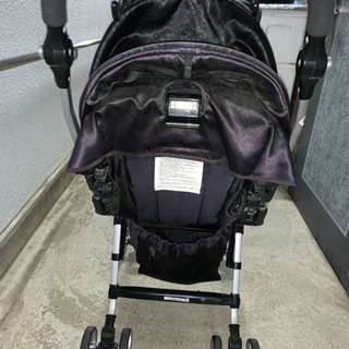中古 ベビーカーの画像