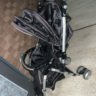中古 ベビーカーの画像
