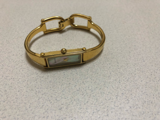 GUCCI グッチ 1500 腕時計