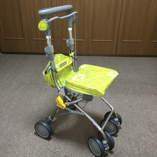 折り畳みシルバーカー