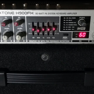 ベリンガー◆キーボードアンプ K900FX ULTRATONE ミキサー内蔵型 弾き語り ギター◆ BEHRINGERの画像