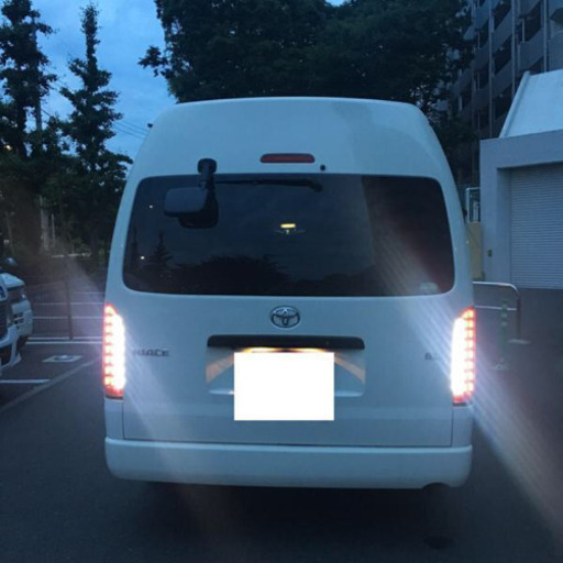 200系 ハイエース LEDテールライト シーケンシャルウインカー