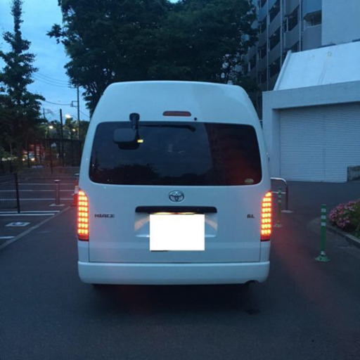 200系 ハイエース LEDテールライト シーケンシャルウインカー