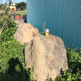庭石。土留め