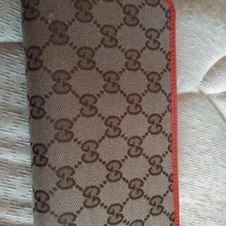 GUCCIの財布