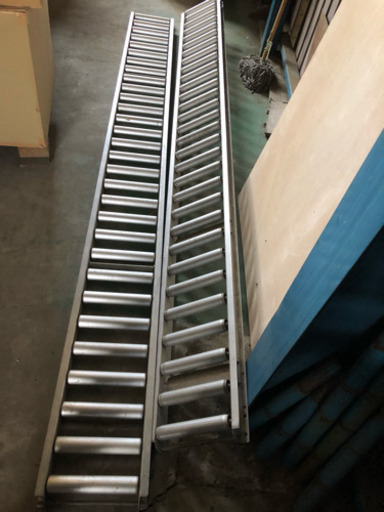 コンベアローラー2本