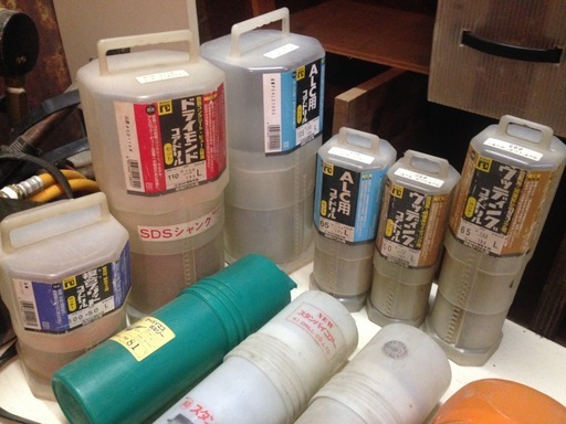 大きめのドリル35本一式（コアドリル各種、ハツリ用、木工用など）