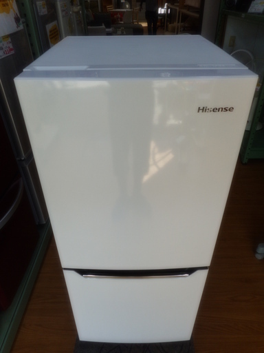 【リサイクルサービス八光　田上店　安心の3か月保証　配達・設置OK】ハイセンス 【右開き】130L 2ドアノンフロン冷蔵庫 エディオンオリジナル パールホワイト HR-D1302　2018年製