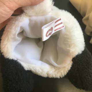 パンダの手にはめるぬいぐるみの画像