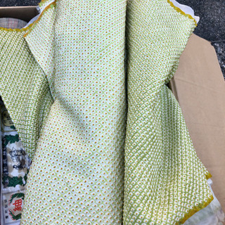 正絹、ウール、化繊などの着物、反物、解反、ハギレ、裏地、の画像