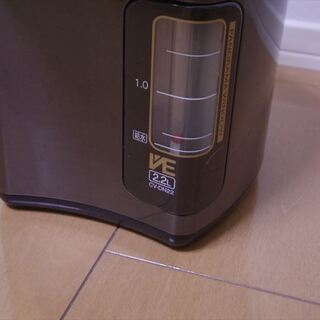【終了】1000円。電気ポット 2017年製 2.2L 象印 優湯生 CV-DN22 VE電気まほうびんの画像