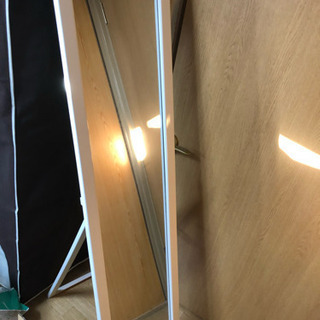 ◆お取引先決定◆全身鏡、白色300円取りに来ていただける方