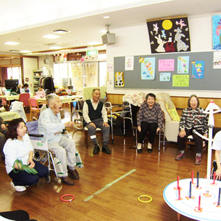 介護職員／パート募集！資格なしでも始められます☆の画像