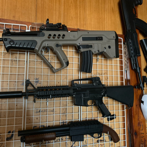 次世代電動ガンm4a1 、タボール、