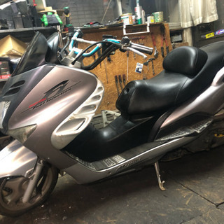 コマジェ　マジェスティー125cc 5ca カスタム　草加市 受注生産】マジェスティ125用 無塗装エアロパーツスペシャルセット+