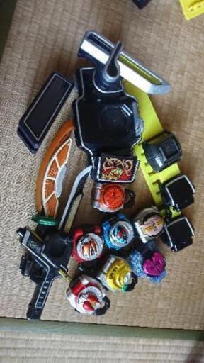 仮面ライダー鎧武のベルトセット