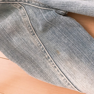 ★GUESS★ダメージデニムジャケット！の画像