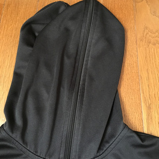 UV  99%カット  黒パーカー 中古品  の画像