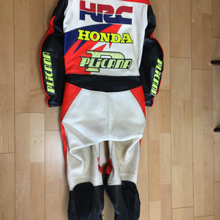 レース用ウエア一式の画像