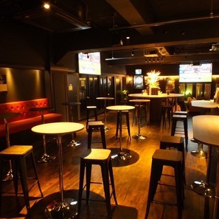 10月20日カフェ貸切カラオケ！in 心斎橋☆大型スクリーンを使...
