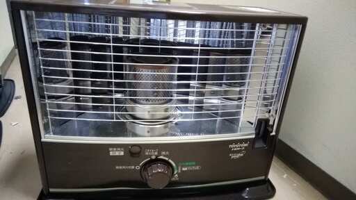 トヨトミ石油ストーブ　RS-W29E　石油用ポリタンク(18リットル)3個セット