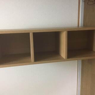 【無料で譲ります】本棚（サイズ小さめ）の画像