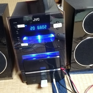 ミニコンポ譲ります。