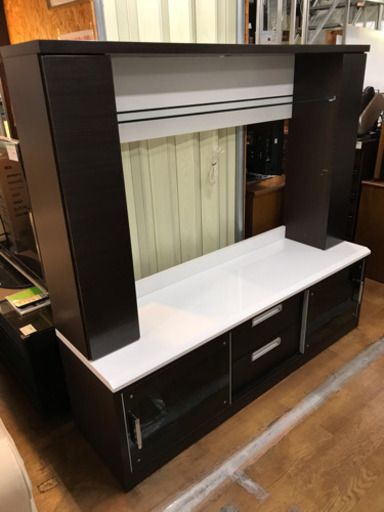 テレビボード 160cm ライト付 中古