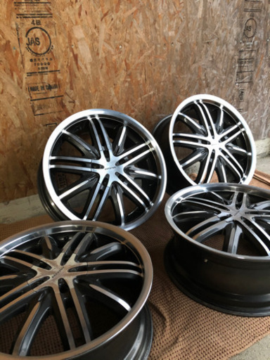 ホイール　17インチ　４本セット　エステイタス【estatus】rt-67