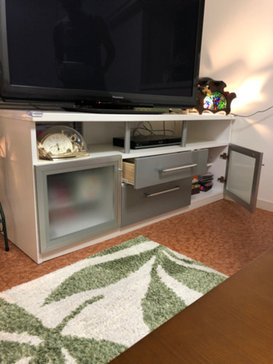 テレビ台