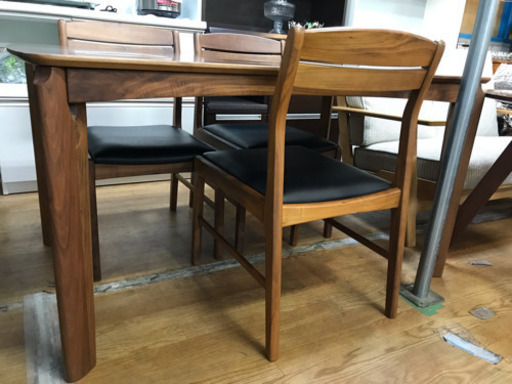 ダイニングテーブル&イス3脚セット 中古