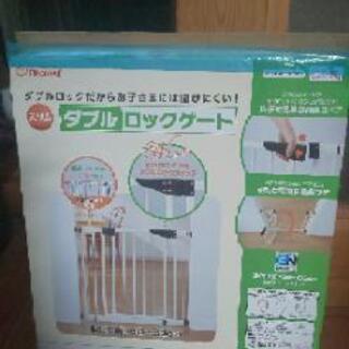⚠決まりました⚠【新品未使用品】【日本育児】ベビーダブルロックゲート
