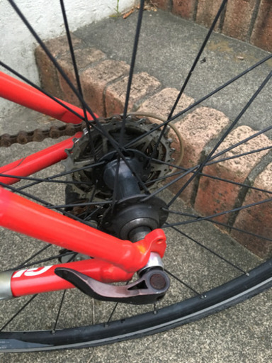 GIANTのクロスバイク   車でお引き取り可能な方のみ