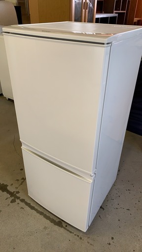 SHARP　2ドア冷蔵庫　137L　2016年　美品