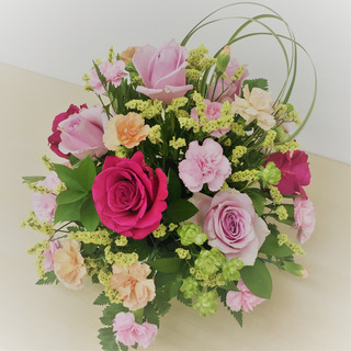 フラワーアレンジメント体験レッスン💐
