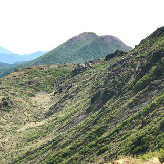 九重連山に紅葉登山行きませんか？