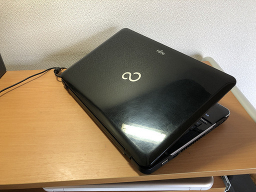 訳あり　再値下げしました。中古　富士通　ライフブック　AH33/L