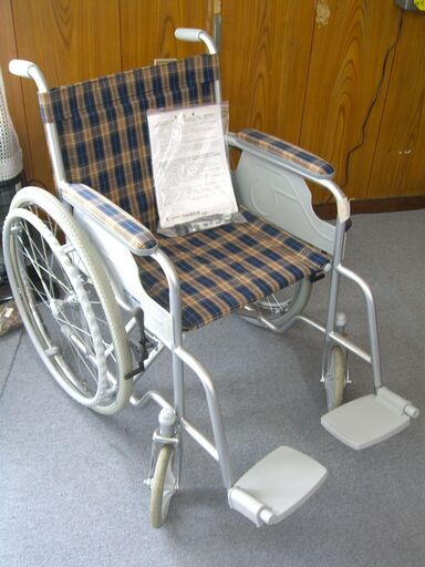 TacaoF スチール製 車椅子 車いす WHSE01DC 介護用品 手動 自走式 折りたたみ式