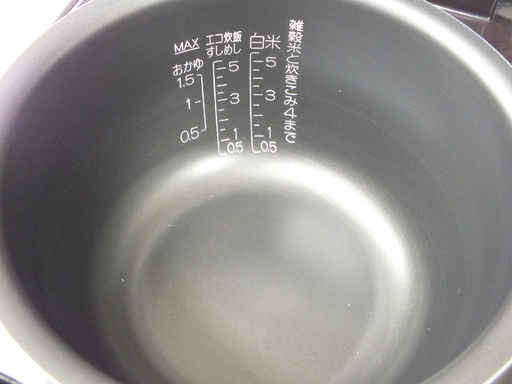 特価 美品 ZOJIRUSHI 5.5合 圧力IH炊飯ジャー 極め炊き ZOJIRUSHI 2017年製 炊飯器