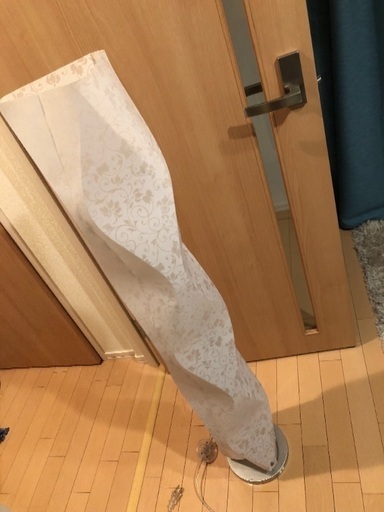 フロアランプ 照明