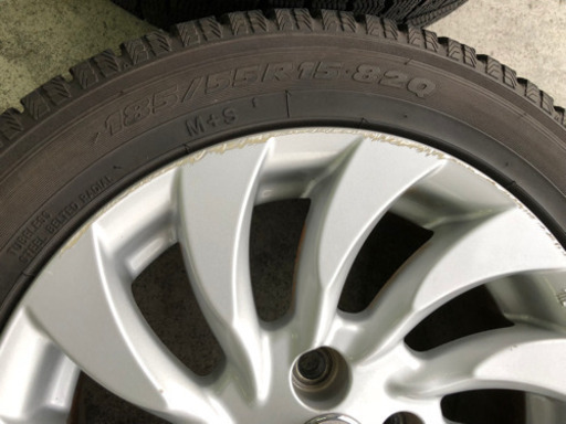 冬タイヤ      185/55R15  アルミセット