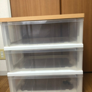 衣装収納　透明衣服ケース　三段