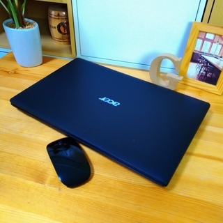 corei5でメモリ8Gの超高性能Acer♪　極美品★　高級感の...