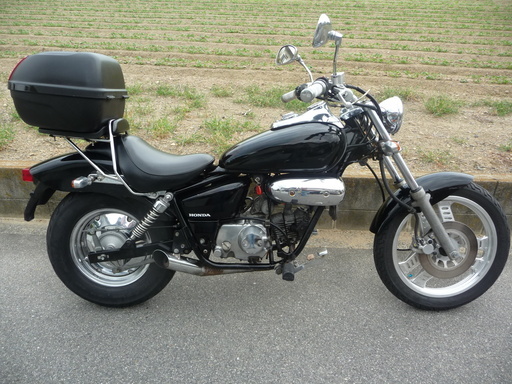 動画あり！ホンダ マグナ50 AC13　ショートカットマフラー　パワーフィルター　リアBOX付き エンジン始動確認済み　オイル、バッテリー新品交換済 現状車両の出品です！