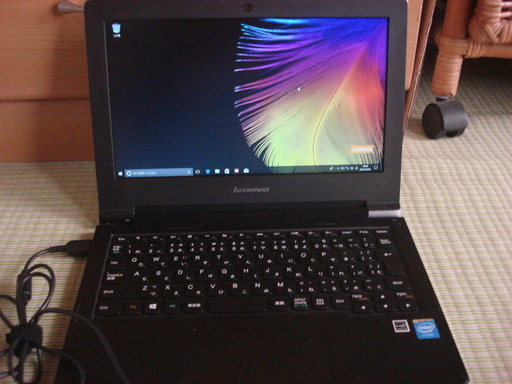 オフィス2016搭載　Windows10　ノートパソコン　高速SSD64GB